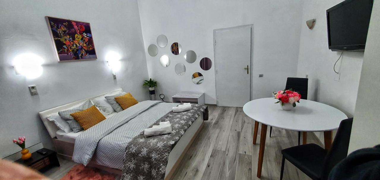 Citadel Rooms Cluj-Napoca Eksteriør bilde